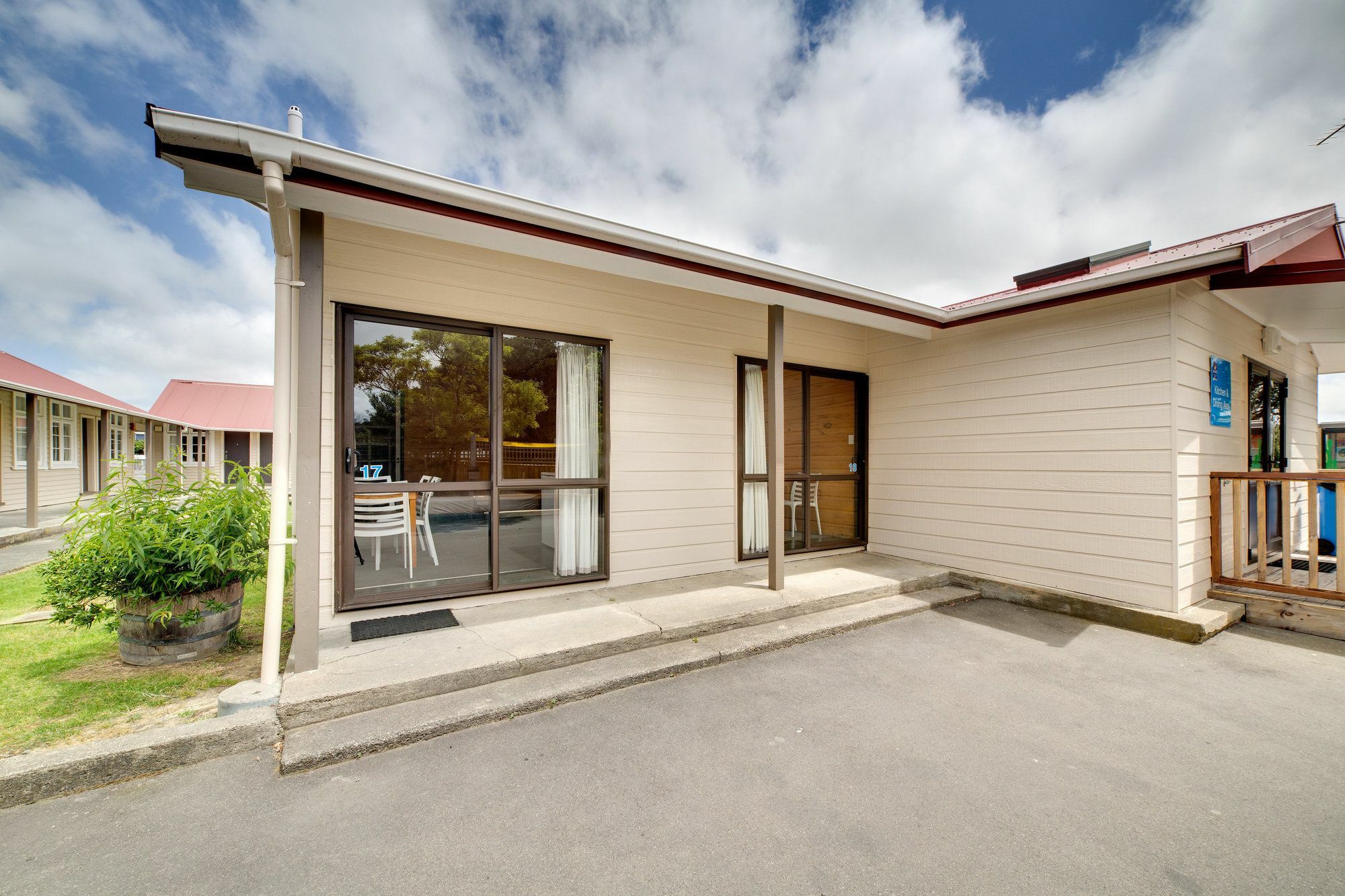Wellington Top 10 Holiday Park Lower Hutt Bagian luar foto